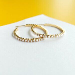 Juliet Gold Pearl Medium Hoop Earrings by Julie Vos